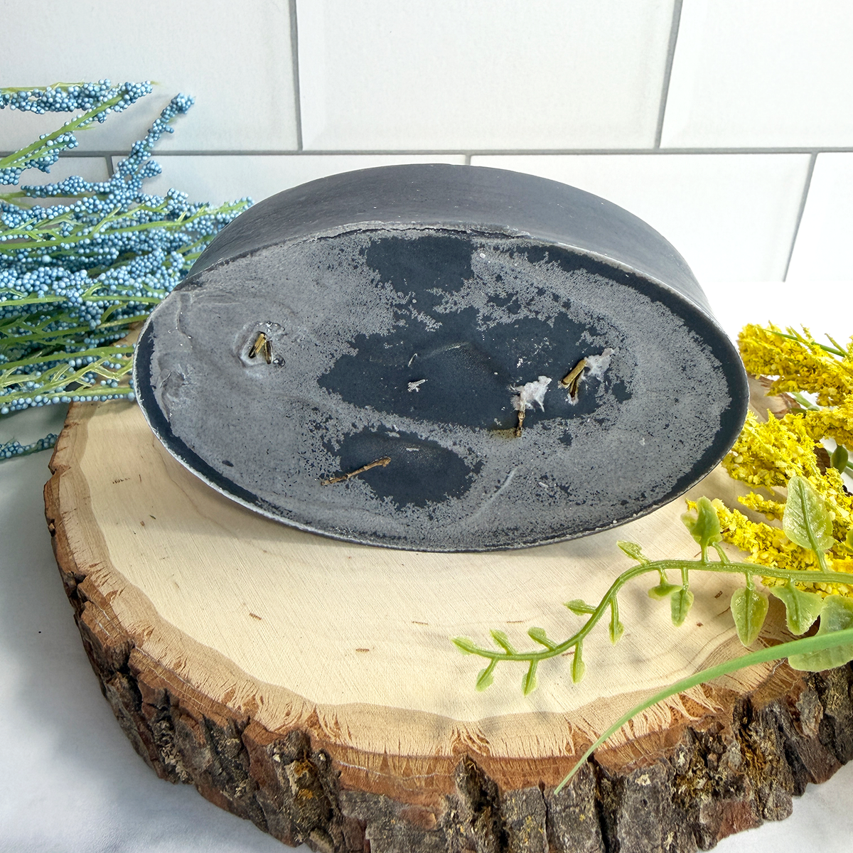 "Remedy" Activated Charcoal + Tea Tree + Clary Sage Bar Soap